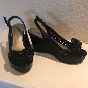 Slingback, Open-toed Wedges